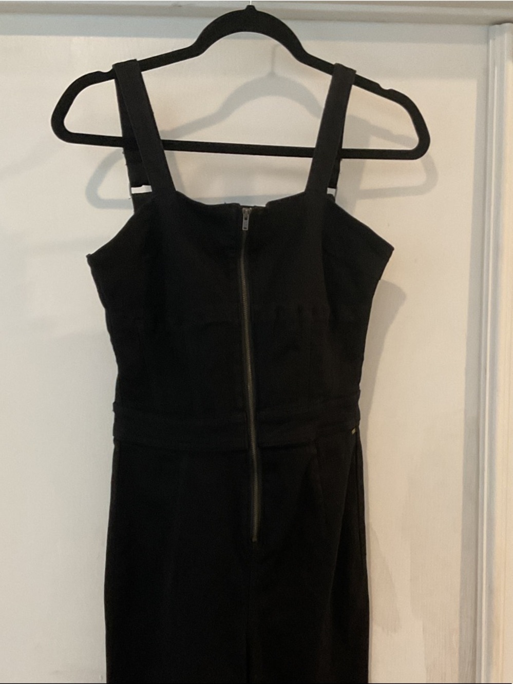 Guess Black Sleeveless Denim Fitted Jumpsuit with Front Zip - Picture 2 of 4